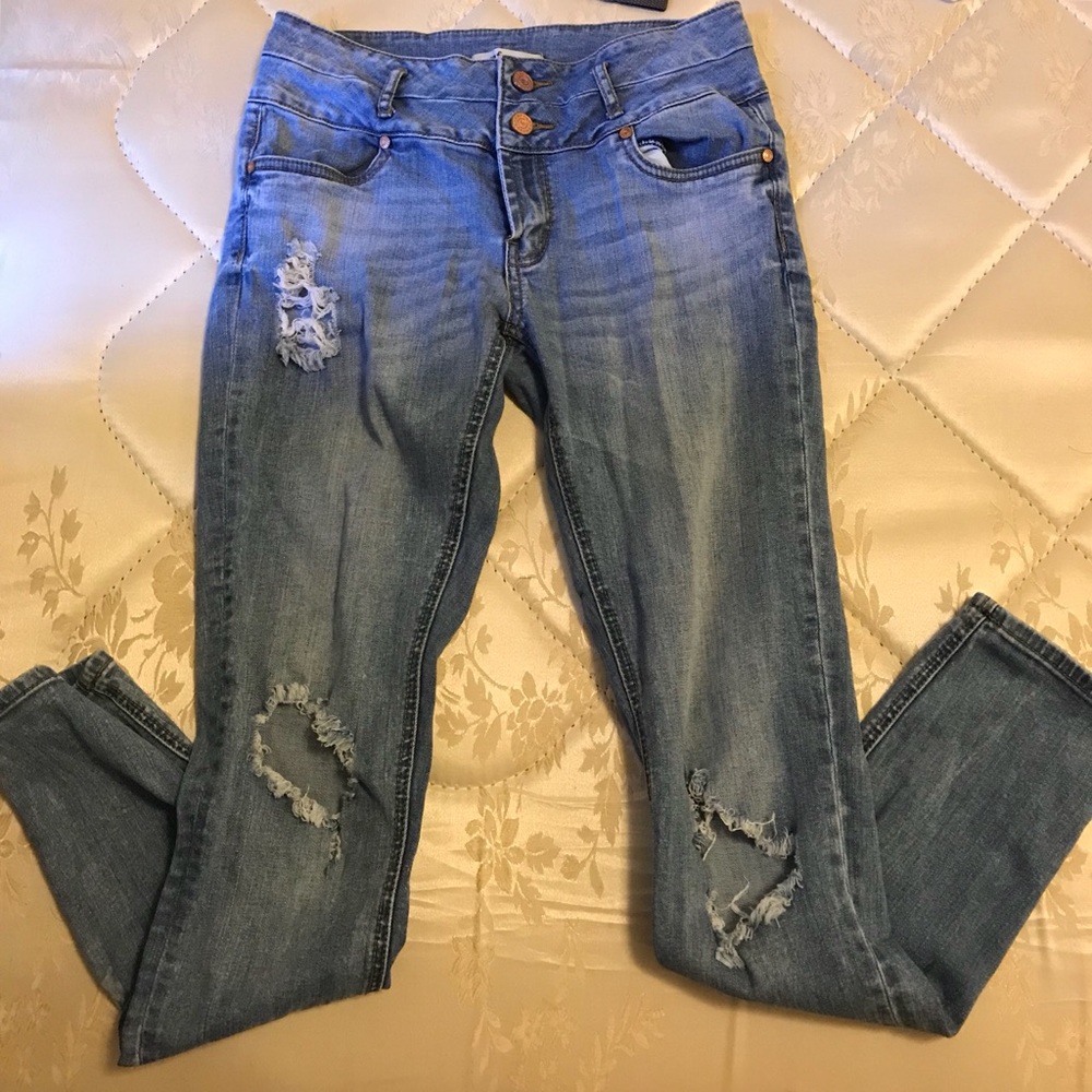 Semi high waisted jeans